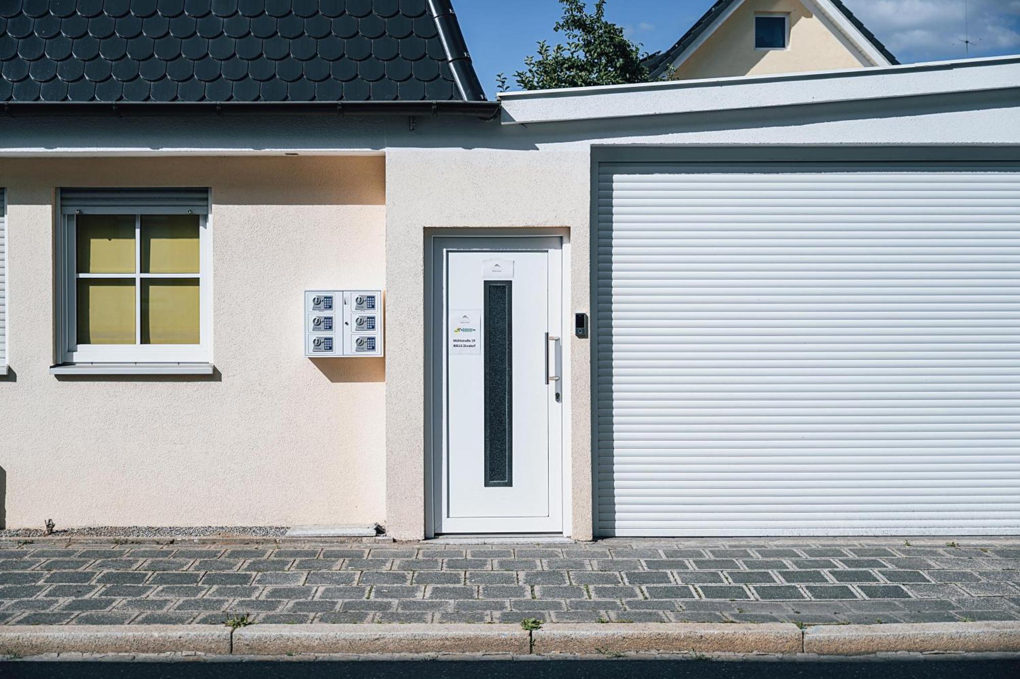 Ferienwohnung Schleicher Mit Klimaanlage Zirndorf Exterior photo